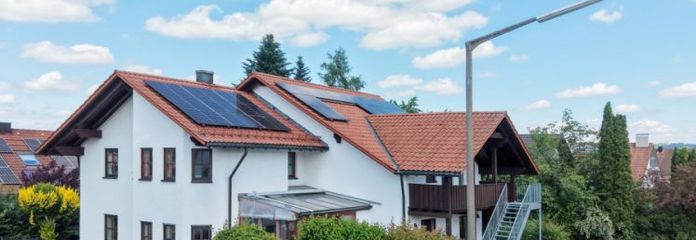 Großzügiges EFH mit Einliegerwohnung und Garage in Pölling