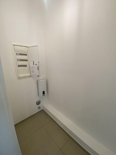 Abstellkammer 2