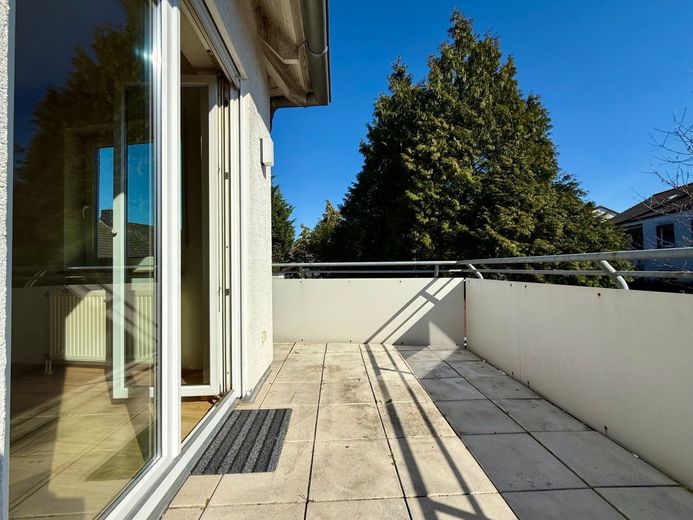 Fröndenberg-Ardey: Eigentumswohnung mit Balkon und Stellplatz zum Selberwohnen oder als Renditeobjekt! – Balkon
