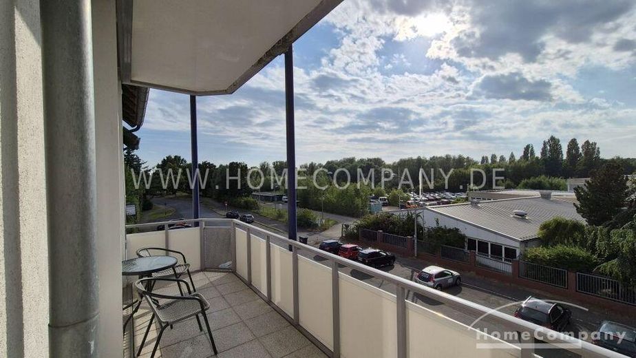 Bellissimo e accogliente appartamento di 2 locali, arredato, con balcone esposto a ovest, posto auto. – a3296adad3ba04708bb6c63ff2b7bb9a5261b640.jpg