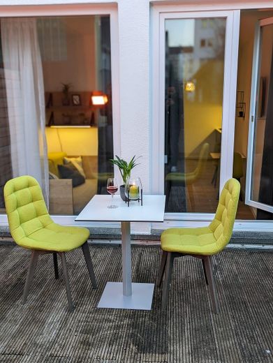 Apartamento premium para dos con terraza – Stuttgart-West | listo para entrar a vivir – Terrasse