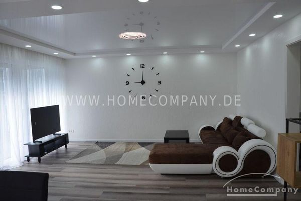 Appartamento di 3 locali, 2° piano, arredato e dotato di alta qualità, riscaldamento a pavimento, appartamento senza barriere architettoniche con ascensore dal garage sotterraneo fino all’appartamento.