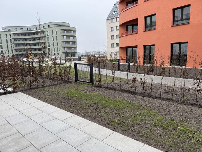 Exklusive, neuwertige 2-Zimmer-Wohnung mit garten und Einbauküche in Berlin – Foto 9