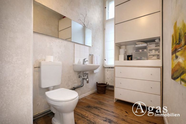 Prenzlauer Berg: 142 m² urok starej zabudowy z przyszłością! – Bad Nr. 1