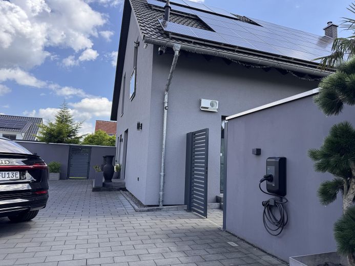 Hausansicht vom Hof