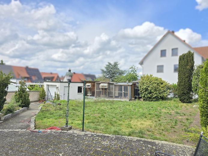 2 Doppelhaushälften auf 739 m² – eine frei, eine vermietet + zusätzliches Flurstück PROVISIONSFREI – Foto 6