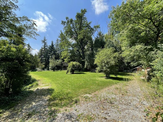 Paradies in Alleinlage – Gartenblick nach Südwest