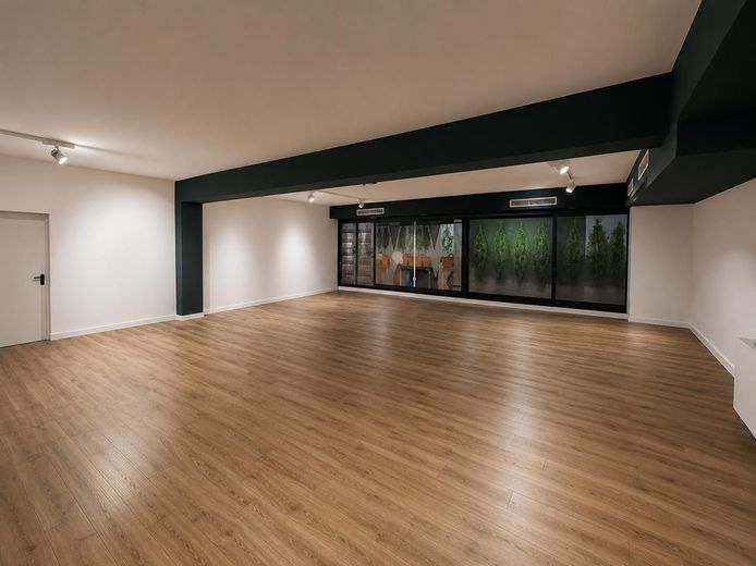 Urban Workspace in Ehrenfeld - moderne Kreativflächen mit Showroom-Charakter – UG Raum rechts