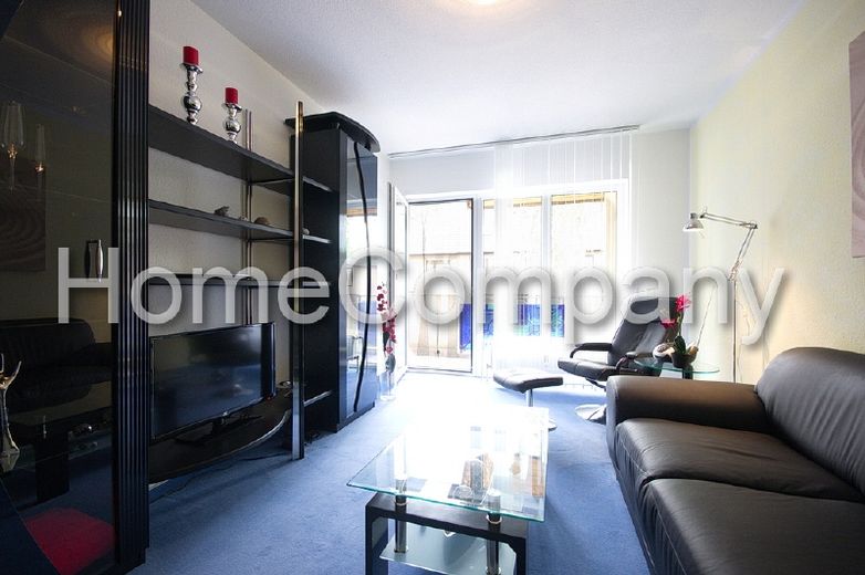 Modern eingerichtete Wohnung mit großem Balkon, direkte Nähe zur U 35, KFZ-Stellplatz möglich – 1fcced86446442c6eab48ee8b844fdd9562a13ce.jpg