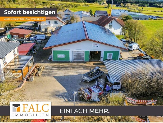 Vielseitig nutzbare Gewerbehalle mit Büro und großzügigem Grundstück in Emmingen-Liptingen – Hofbereich mit Hallenzugang