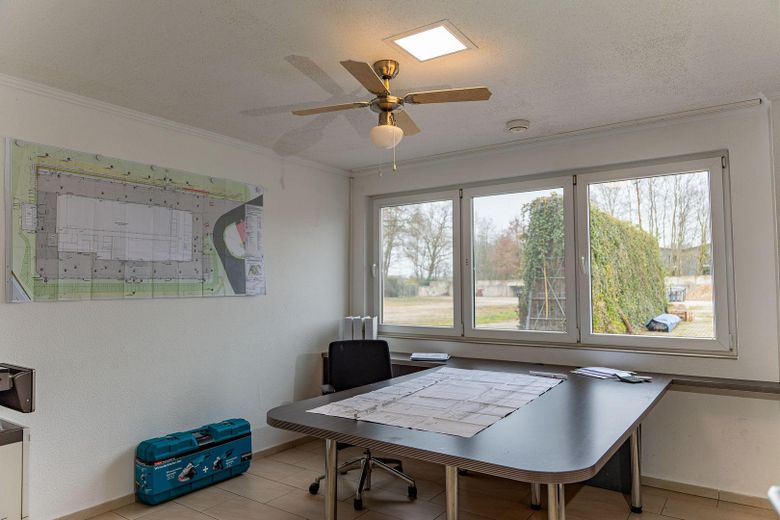 Vielseitige Gewerbeimmobilie in Wietmarschen OT Lohne: Halle, Büro & Wohnhaus – Büro 3
