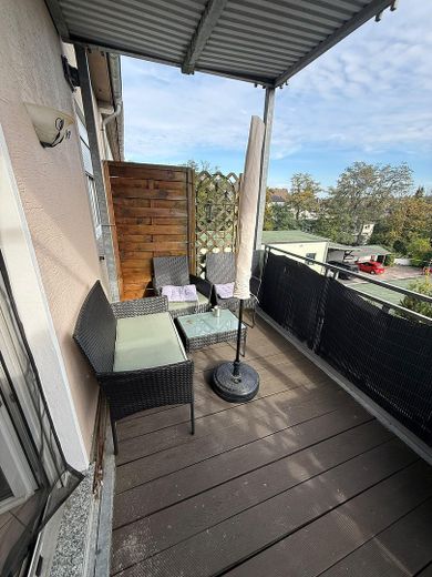 Gut geschnittene 2 Zimmer Wohnung im 2. OG mit Balkon ab dem 01.12.2026. – Balkon