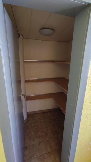 Wunderschöne, großzügige 3-Zimmer-Wohnung in Pleidelsheim – 94 m² zum Wohlfühlen – Vorratskammer