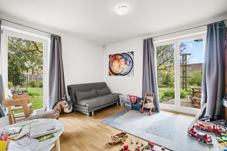Schönes Einfamilienhaus in idealer Lage – EG Kinderzimmer