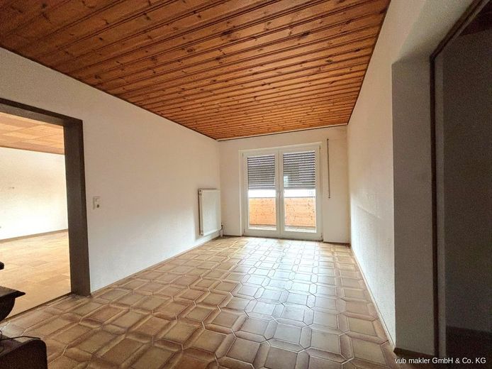Zeitgemäß investieren: Mehrfamilienhaus in Bad Steben – VUB0002335-3
