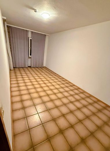 Geräumige 5 ZKB Wohnung in Kaiserslautern-Morlautern zu vermieten – Foto 8