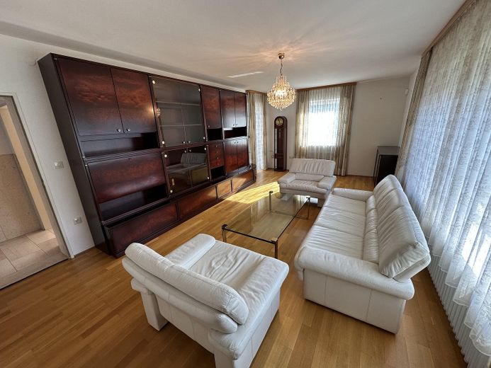 Wohnzimmer 1