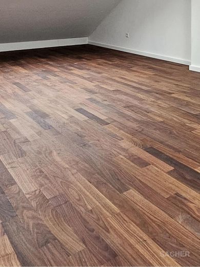 Aufgearbeitetes Parkett