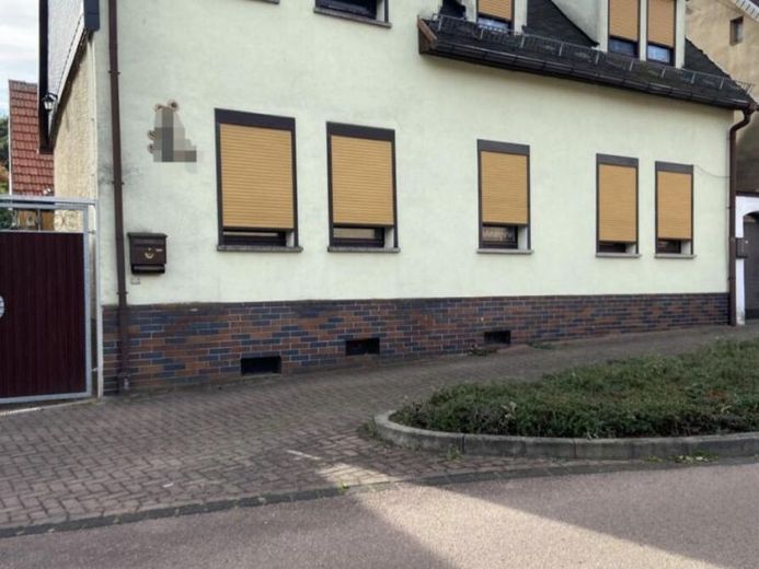 Solides Einfamilienhaus in Wimmelburg: Großer Garten, 30m² Komfort-Terrasse & sofort bewohnbar! -VB - PROVISIONSFREI !!! – Foto 1