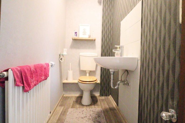 Hintersteinau - Neubau - Gäste-WC