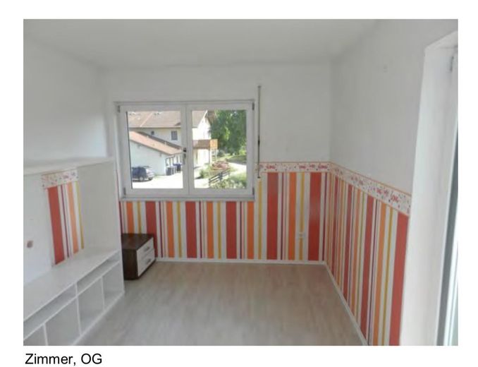 Moderne Familien-Idylle in Kirchanschöring: Freistehendes KfW-55 Effizienzhaus – Foto 12