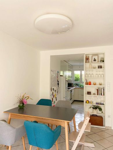 Blick Wohnzimmer in Küche