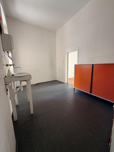 Vielseitige Gewerbefläche im EG - flexibel nutzbar – Raum 2 