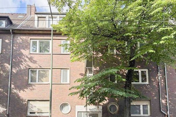 Casa plurifamiliare completamente affittata con 8 unità abitative