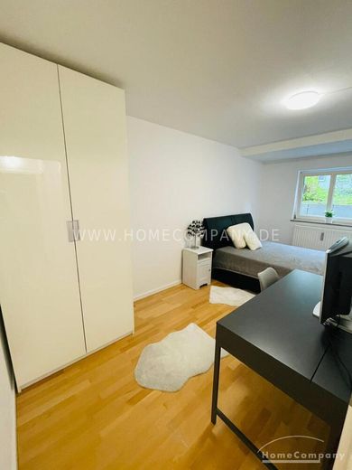 Apartamento de 5 habitaciones amueblado con cariño en Múnich Neuhausen. – 34bd78e46037cc56fc1dfc8050479c709f986cec.jpg