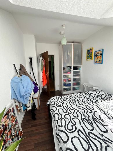 Sonnige Dachgeschosswohnung in Köln-Weiden – Arbeitszimmer Innensicht