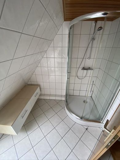 Ampio appartamento di 5,5 locali su due piani a Lautenthal – Foto 13