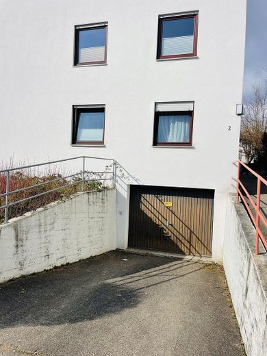 Private Einfahrt in die TG