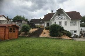 PROVISIONSFREI! Exklusives Einfamilienhaus in Guldental mit unverbaubarer Fernsicht – Gartenansicht