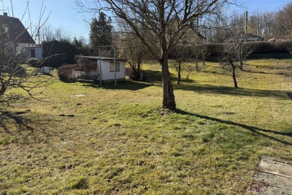 Baulücke in Siedlungslage, ca. 840 m² Grundstücksfläche!!!