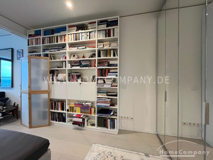 Westend 8072246 – Harika silüet panoramasına sahip mobilyalı 2 odalı daire – f28dc77474a6063565507f6daa2e40dce4435f77.jpg