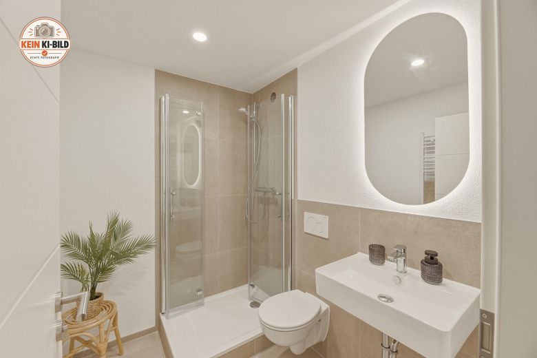 Provisionsfreie 2-Zimmer-Wohnung in Reutlingen – sofort verfügbar – Badezimmer