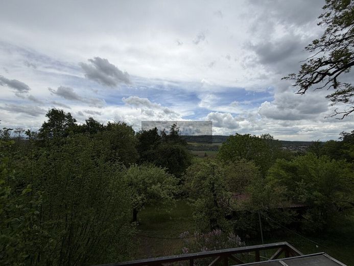 Freizeitgrundstück mit zwei Häusern, Wintergarten &amp; traumhaftem Ausblick – Bild 18