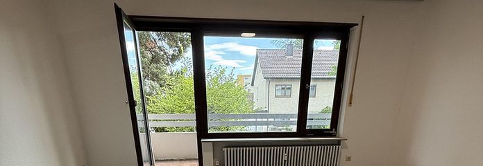 Zimmer 2 mit Balkon