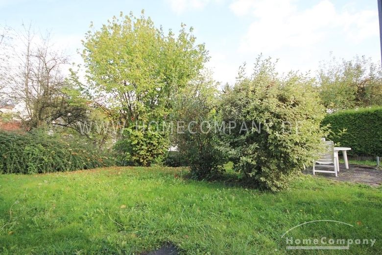 Saarbrücken, hochwertig renovierte 2 Zimmer Wohnung mit sonniger Terrasse + Stellplatz – 9c2cb68d787fdd4f06ff5b631a32fa93cf4b65a8.jpg