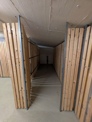 geräumiges Kellerabteil