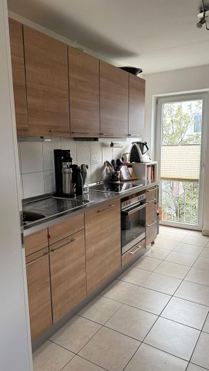 Hochwertige 3,5-Zi. Maisonette Whg. m. 3 Balkonen, EBK u. Aufzug im Zentrum Grafings – Foto 4
