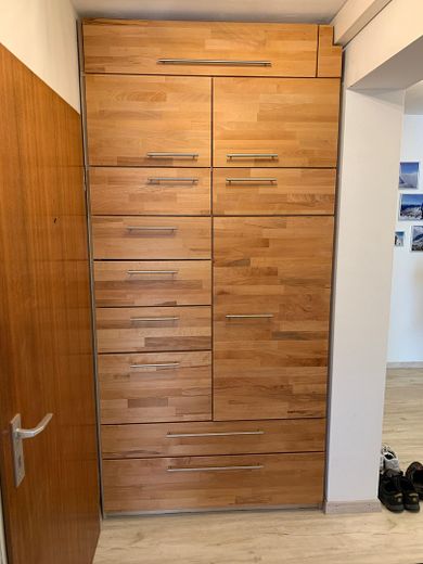 Großer Einbauschrank