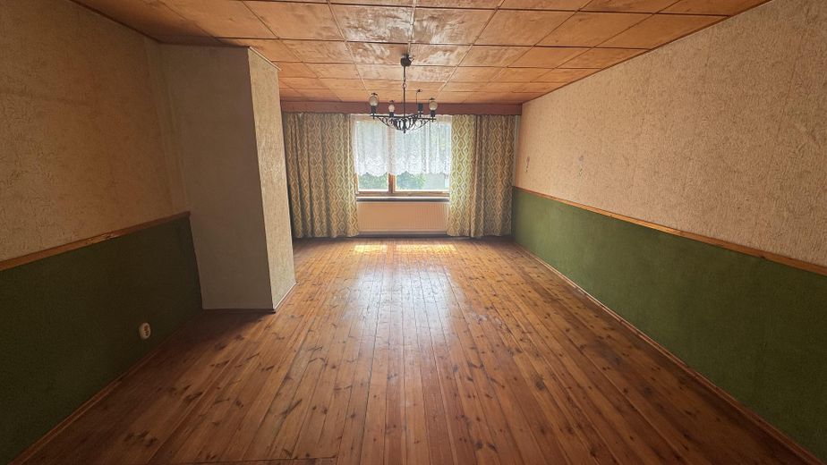 Schlafzimmer 2 DG