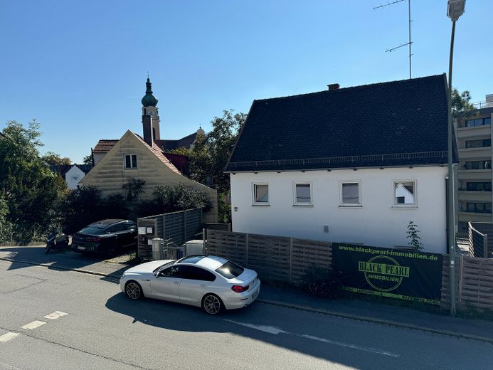 PRECIO REDUCIDO: Dos terrenos con tres casas y potencial de desarrollo – Foto 18