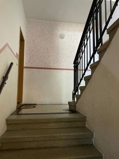 Günstige 2-Zimmer mit Laminat und Wannenbad in guter Lage! – PHOTO-2022-03-11-13-33-07_8