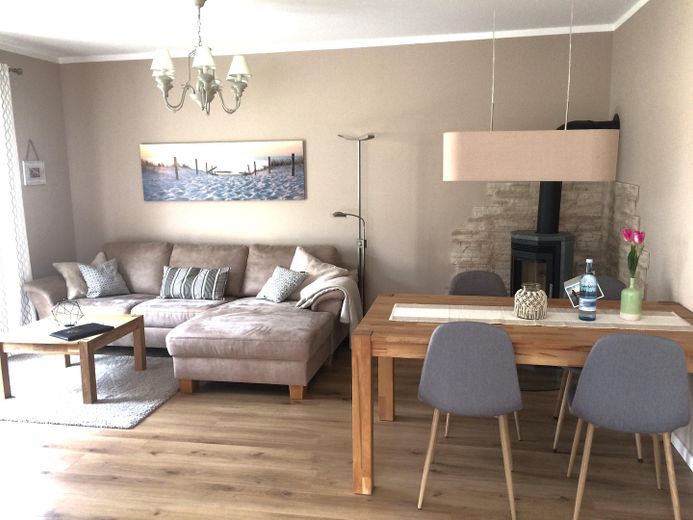 Wohn / Esszimmer