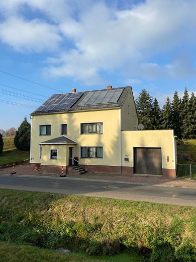 Charmantes historisches Einfamilienhaus mit großem Grundstück und modernem Komfort – Foto 15