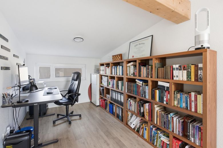 Arbeitszimmer / Studio