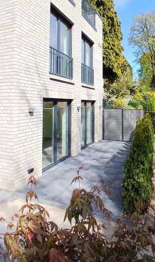 Neubau – Erstbezug | 2-Zimmer-Maisonettewohnung | Terrasse | EBK – Terrasse