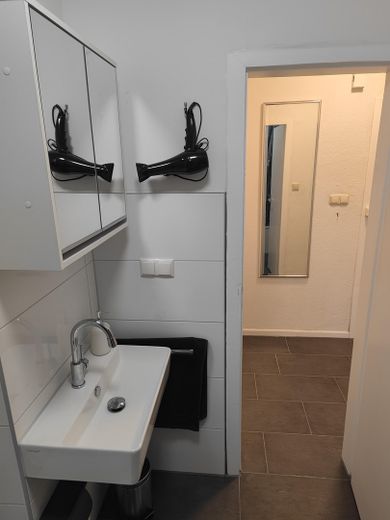 Bochum Şehir Merkezi En İyi Konum ***** Şık döşenmiş ve sakin daire – Bad